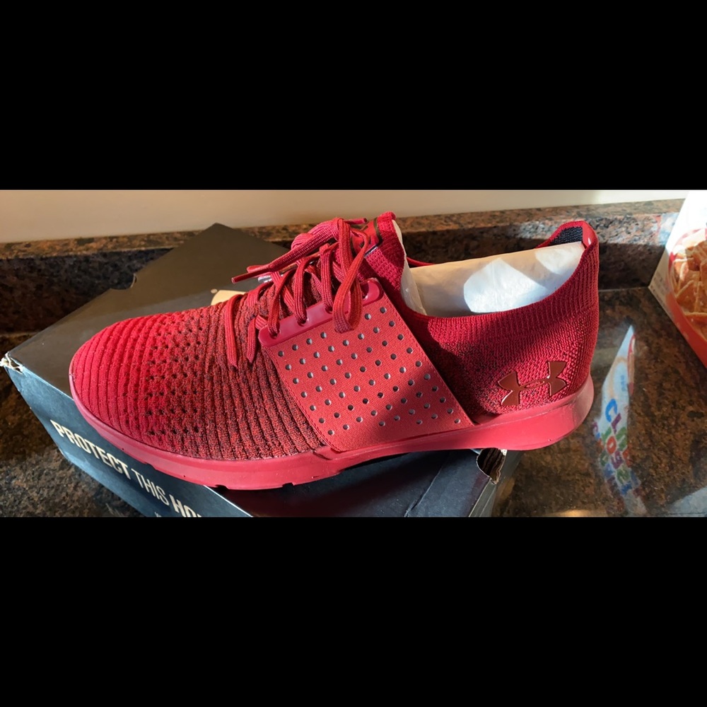 Never worn sneakers!